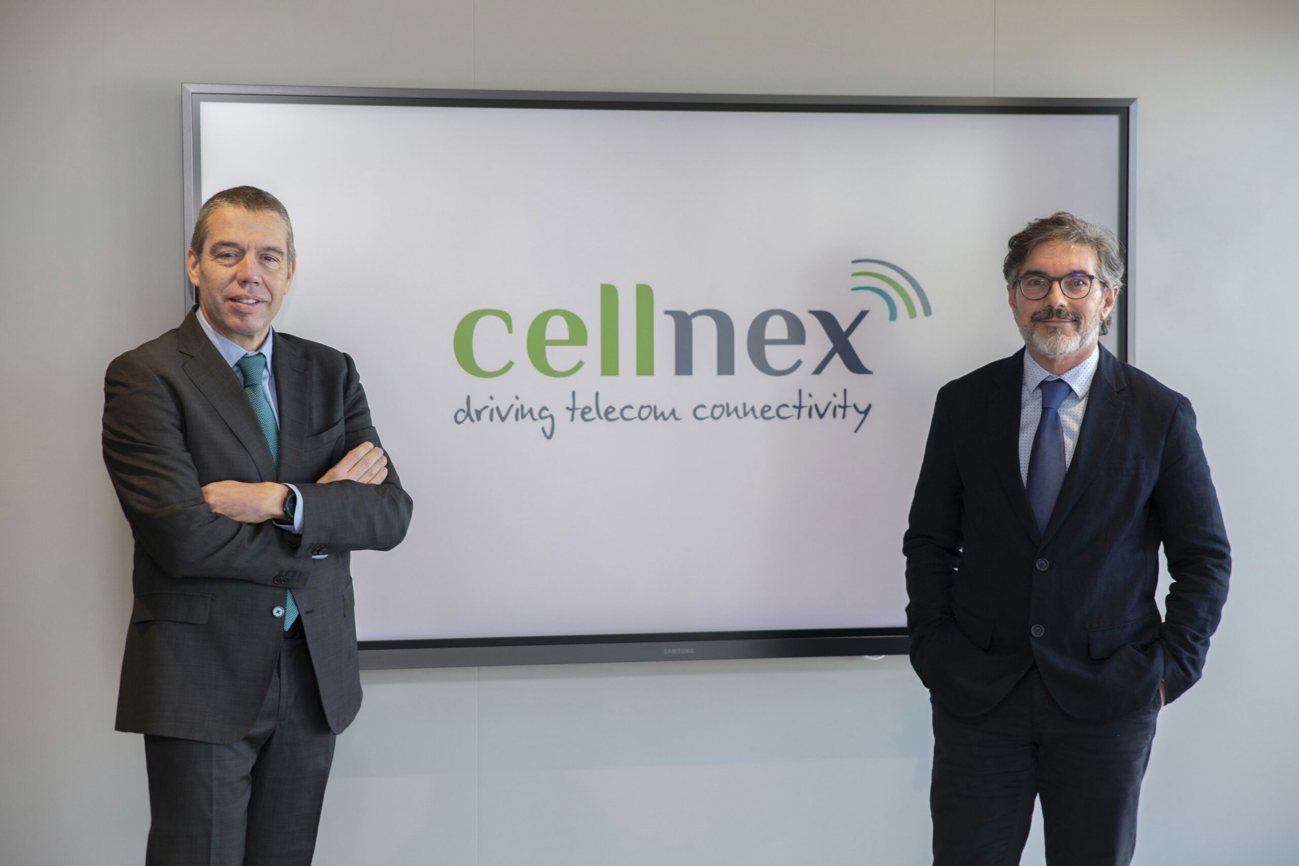 Cellnex se une a la AED para aportar su experiencia en conectividad innovadora y sostenibles